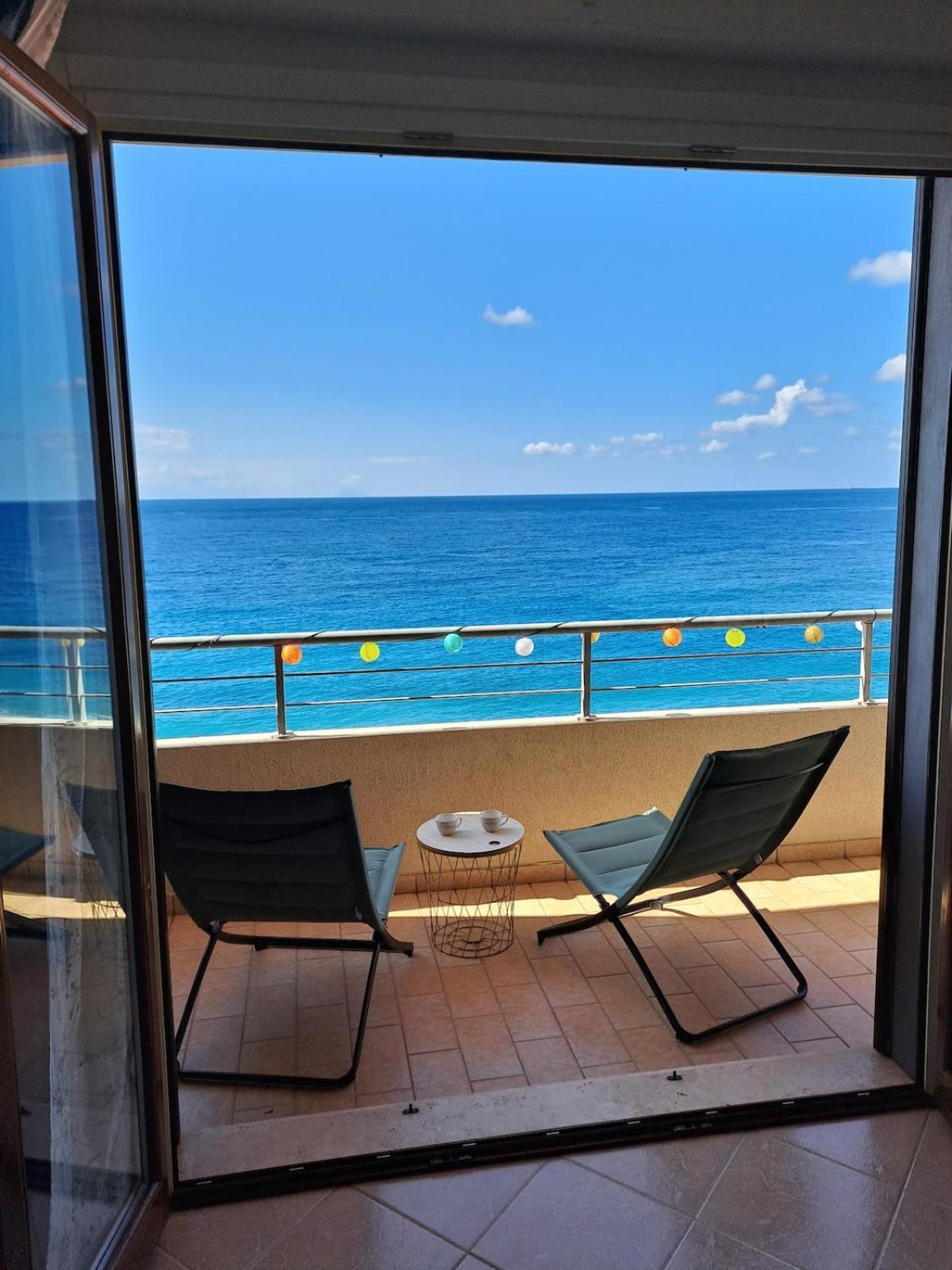 Apartamento Sea House Bagnara Calabra Exterior foto
